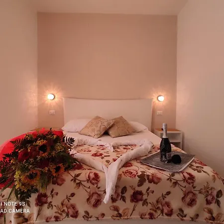 Le Ninfe Nocleg ze śniadaniem