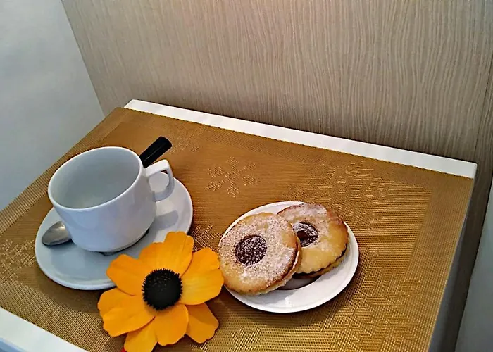 Le Ninfe לינה וארוחת בוקר 4*