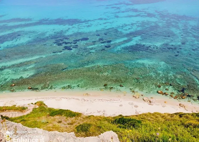 Le Ninfe לינה וארוחת בוקר 4*