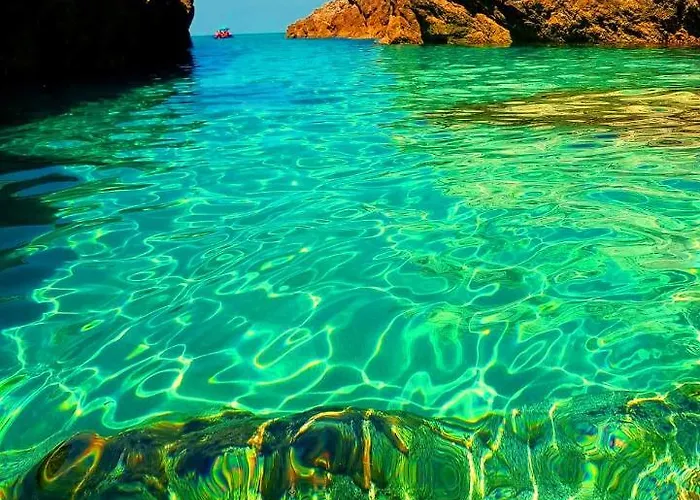 לינה וארוחת בוקר Le Ninfe 4*